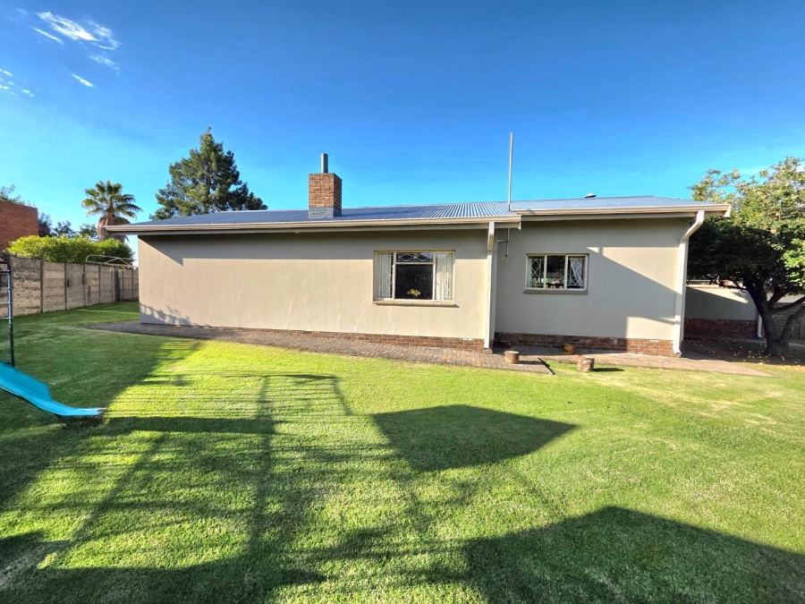 4 Bedroom Property for Sale in Morelig Free State